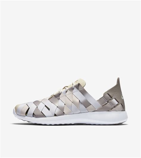 Women's Nike Juvenate Woven Premium 'Phantom